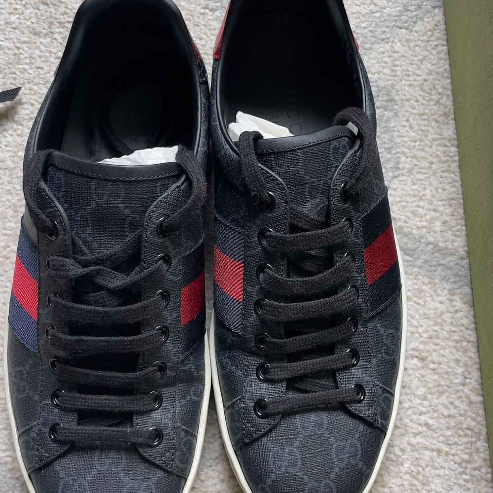 Gucci Men's Black Sneakers with Red and Blue Accents
